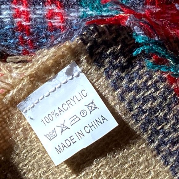 Plaid Blanket Scarf - Picture 4 of 6